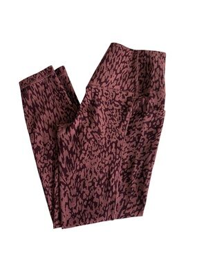 Athleta Salutation Stash Burgundy Animal-Print High-Rise Cropped Leggings NWOT